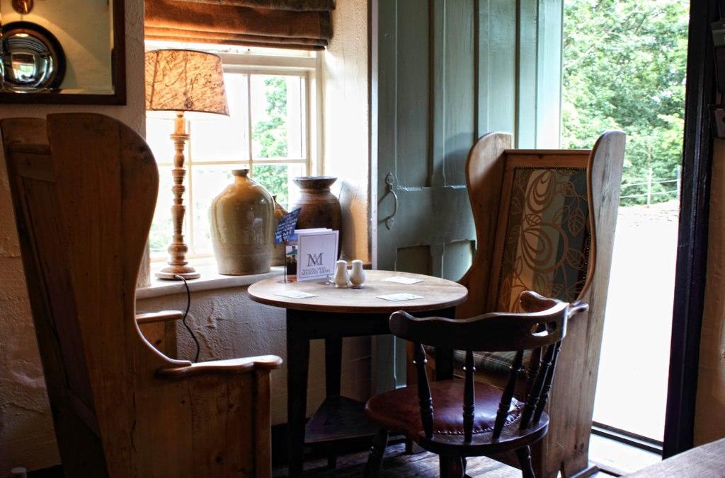 Mason'S Arms Hotel Bowland Bridge ภายนอก รูปภาพ
