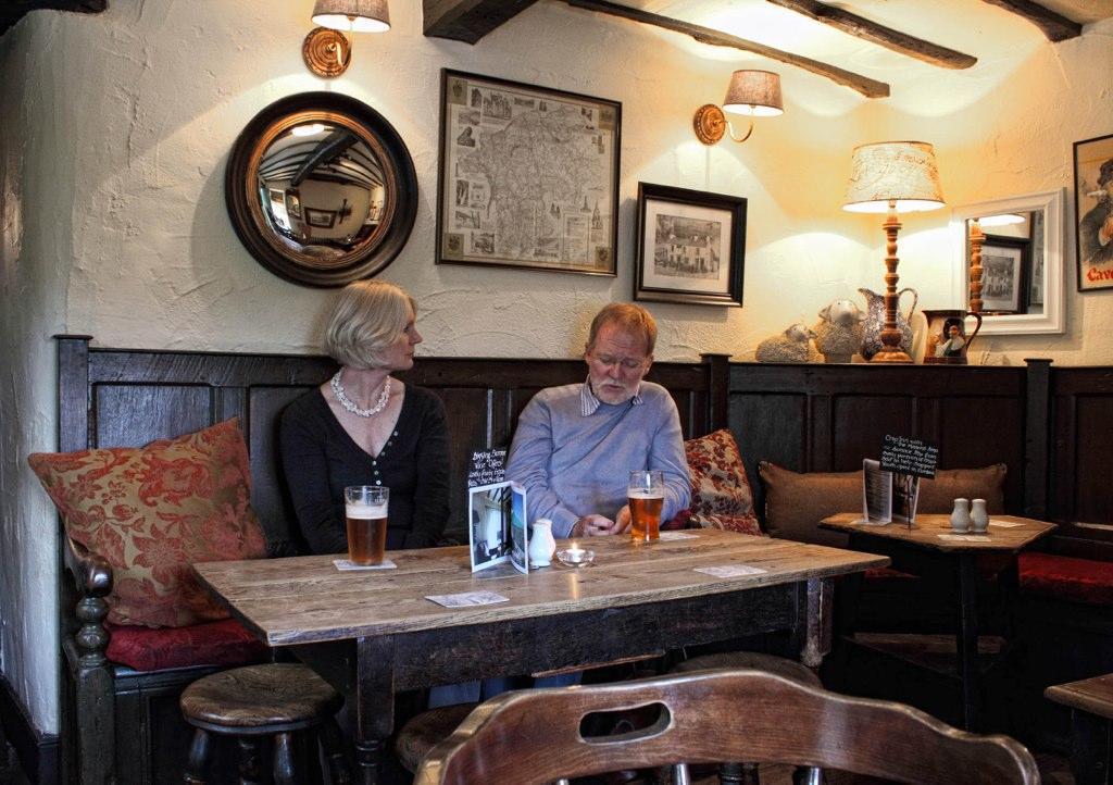 Mason'S Arms Hotel Bowland Bridge ภายนอก รูปภาพ